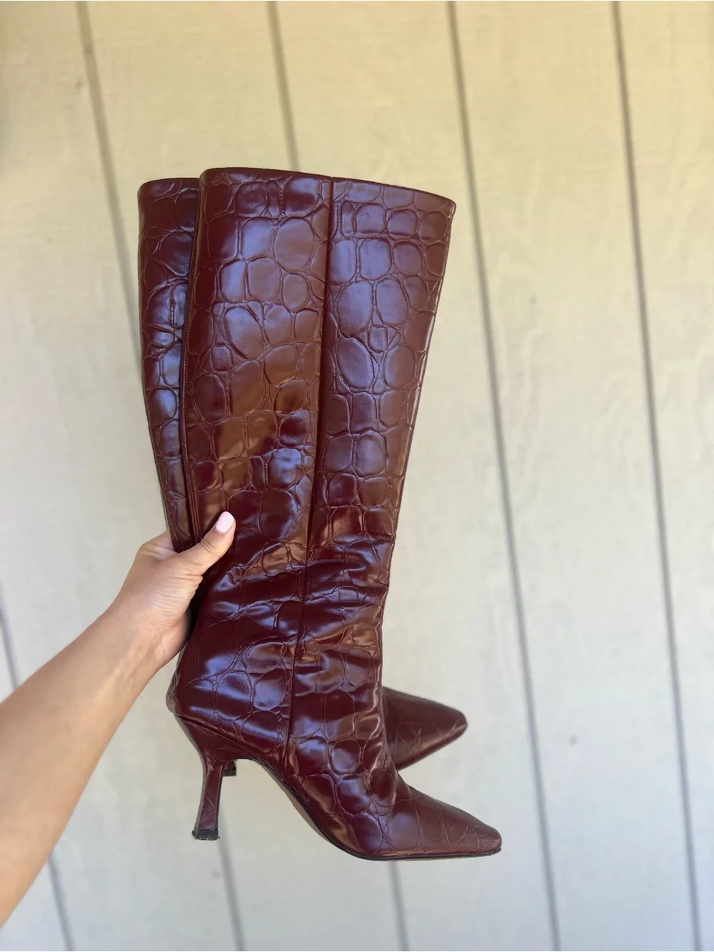 Women's Tall Pointed-Toe Croc-Embossed Knee Boots - Red wine